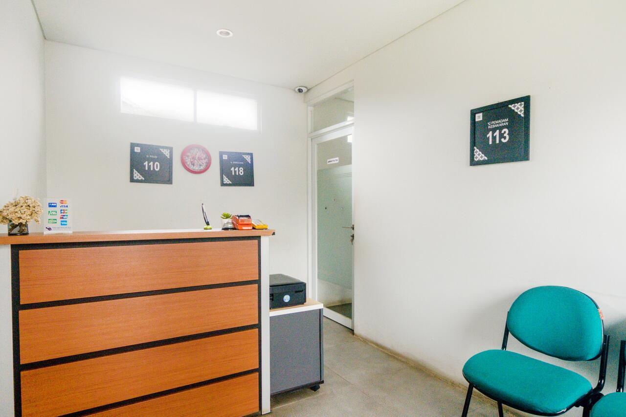 Oyo Life 3204 Beverly Park Bandung Extérieur photo